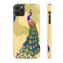 Load image into Gallery viewer, Peacock Snap Case