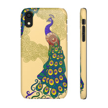 Load image into Gallery viewer, Peacock Snap Case